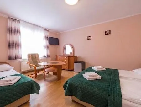 Tedi 1 Vendégház Rewal